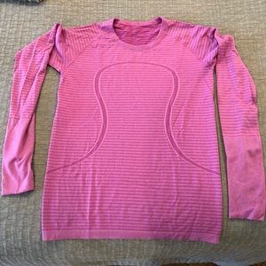 Lululemon long sleeve top